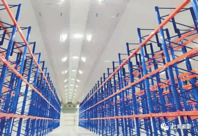 金沙js9线路中心柔性风管应用在低温高架库